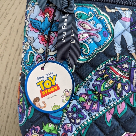 VERA BRADLEY X Toy Story Triple Zip Hipster Crossbody Bag !!!!!!!! - Picture 5 of 6